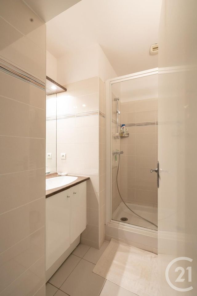 Appartement T4 à vendre - 4 pièces - 91.0 m2 - BORDEAUX - 33 - AQUITAINE - Century 21 Pey Berland