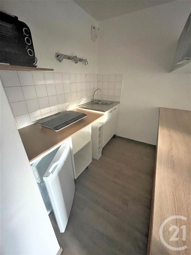 Afficher la photo en grand Appartement F1 à vendre - 1 pièce - 25.05 m2 - BORDEAUX - 33 - AQUITAINE - Century 21 Pey Berland