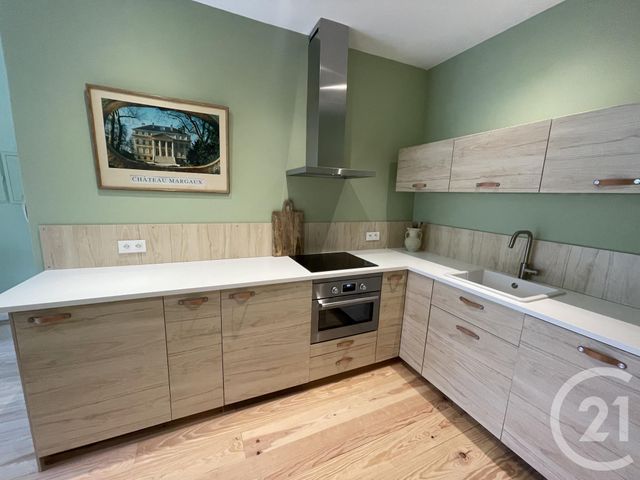 Afficher la photo en grand appartement à louer - 2 pièces - 53.0 m2 - BORDEAUX - 33 - AQUITAINE - Century 21 Pey Berland