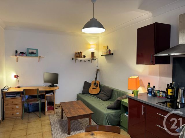 Appartement T2 à vendre - 2 pièces - 30.43 m2 - BORDEAUX - 33 - AQUITAINE - Century 21 Pey Berland