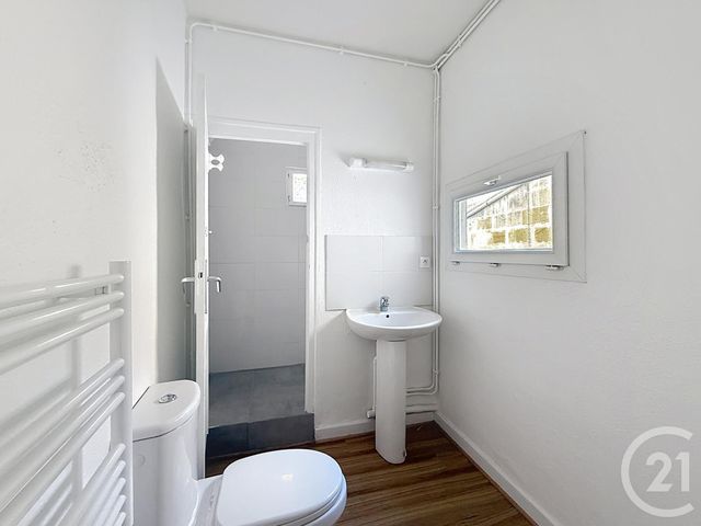 Appartement T2 à vendre - 2 pièces - 39.3 m2 - BORDEAUX - 33 - AQUITAINE - Century 21 Pey Berland