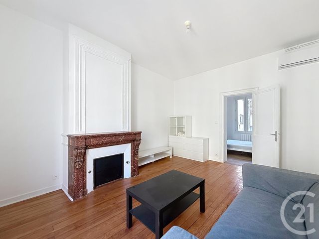 Appartement T2 à vendre - 2 pièces - 39.3 m2 - BORDEAUX - 33 - AQUITAINE - Century 21 Pey Berland