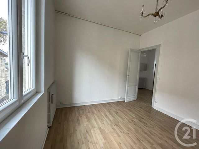 Appartement T3 à vendre - 3 pièces - 56.17 m2 - BORDEAUX - 33 - AQUITAINE - Century 21 Pey Berland