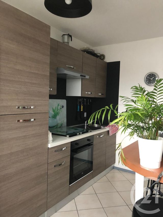 Appartement F2 bis à vendre - 2 pièces - 46.1 m2 - BORDEAUX - 33 - AQUITAINE - Century 21 Pey Berland