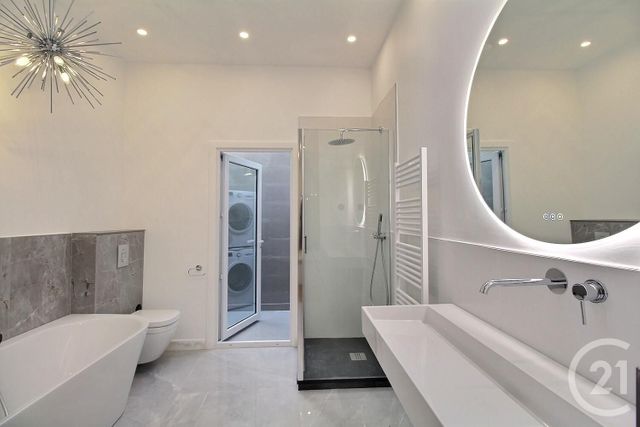 Appartement T2 à vendre - 2 pièces - 52.95 m2 - BORDEAUX - 33 - AQUITAINE - Century 21 Pey Berland