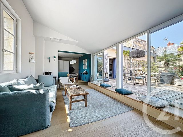 Appartement T3 à vendre - 3 pièces - 76.0 m2 - BORDEAUX - 33 - AQUITAINE - Century 21 Pey Berland