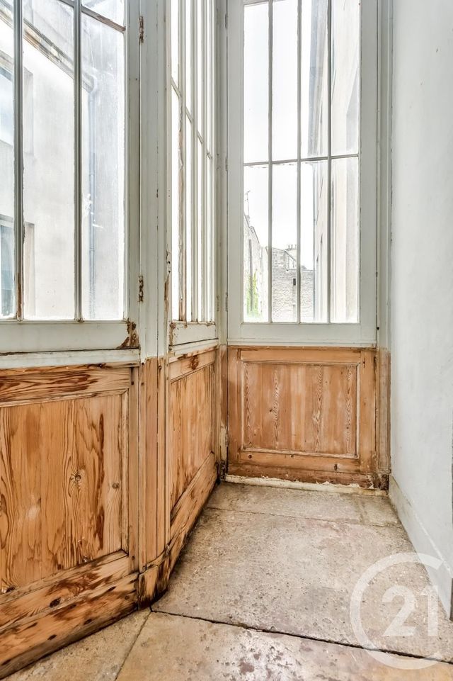 Appartement F2 à vendre - 2 pièces - 61.96 m2 - BORDEAUX - 33 - AQUITAINE - Century 21 Pey Berland