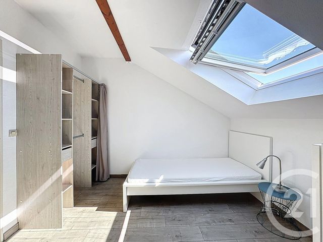 Afficher la photo en grand Appartement F2 bis à vendre - 3 pièces - 42.0 m2 - BORDEAUX - 33 - AQUITAINE - Century 21 Pey Berland