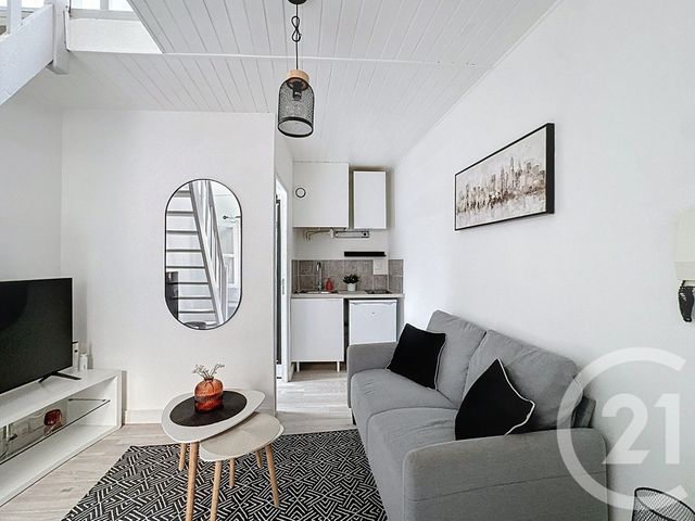 Appartement Duplex à vendre - 2 pièces - 24.0 m2 - BORDEAUX - 33 - AQUITAINE - Century 21 Pey Berland