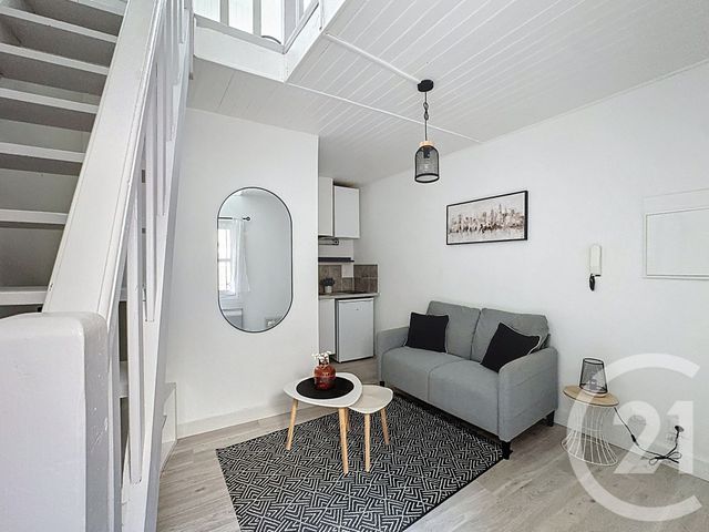 Appartement Duplex à vendre - 2 pièces - 24.0 m2 - BORDEAUX - 33 - AQUITAINE - Century 21 Pey Berland