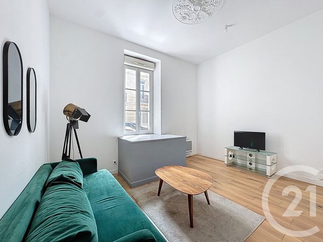 Afficher la photo en grand Appartement T2 à louer - 2 pièces - 50.99 m2 - BORDEAUX - 33 - AQUITAINE - Century 21 Pey Berland