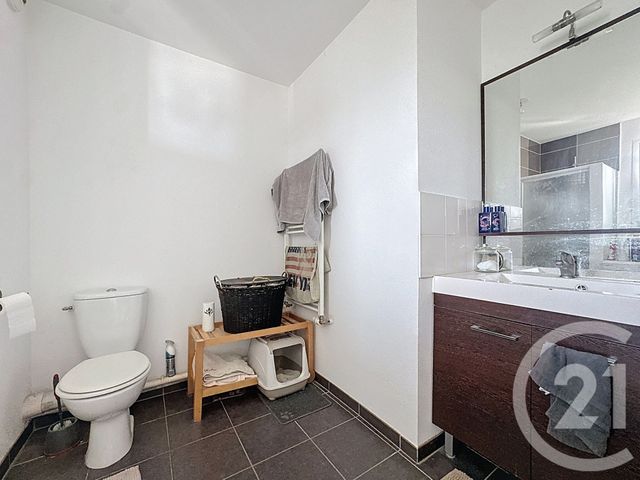 Appartement T2 à vendre - 2 pièces - 42.15 m2 - EYSINES - 33 - AQUITAINE - Century 21 Pey Berland