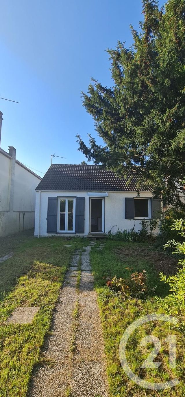 maison à vendre - 4 pièces - 60.8 m2 - MONTFERMEIL - 93 - ILE-DE-FRANCE - Century 21 Pey Berland