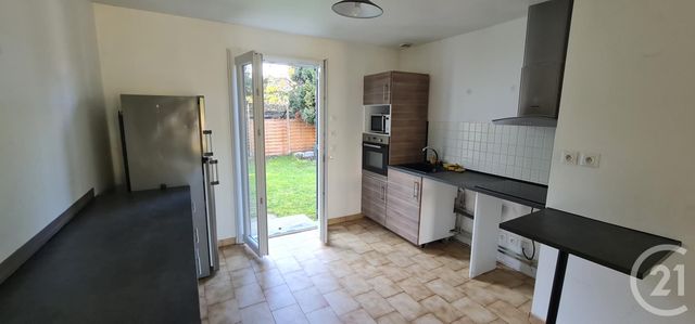 maison à vendre - 4 pièces - 60.8 m2 - MONTFERMEIL - 93 - ILE-DE-FRANCE - Century 21 Pey Berland