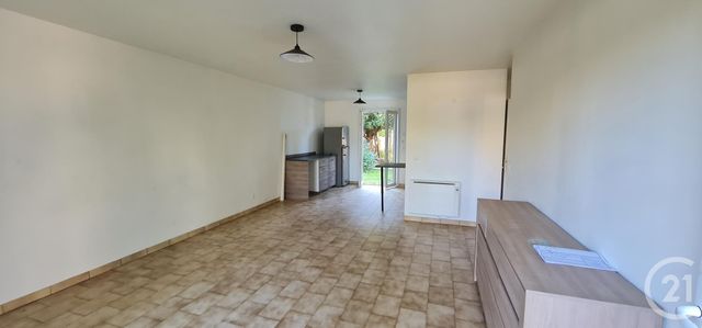 maison à vendre - 4 pièces - 60.8 m2 - MONTFERMEIL - 93 - ILE-DE-FRANCE - Century 21 Pey Berland