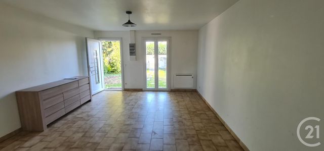 maison à vendre - 4 pièces - 60.8 m2 - MONTFERMEIL - 93 - ILE-DE-FRANCE - Century 21 Pey Berland