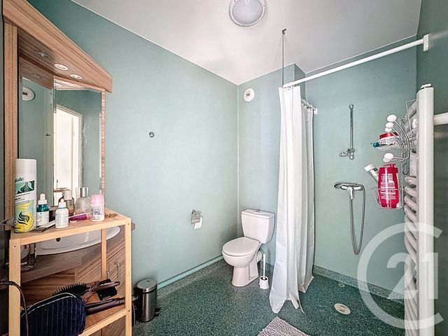 Appartement Studio à vendre - 1 pièce - 19.6 m2 - BORDEAUX - 33 - AQUITAINE - Century 21 Pey Berland