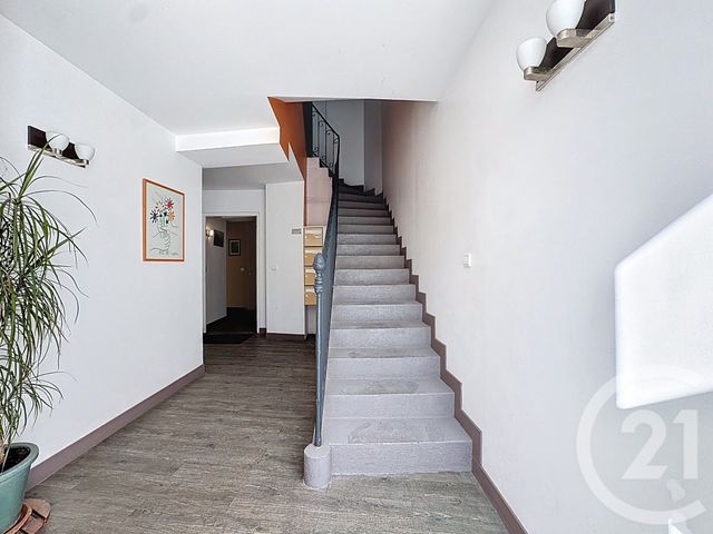 Afficher la photo en grand Appartement Local à louer - 1 pièce - 20.83 m2 - BORDEAUX - 33 - AQUITAINE - Century 21 Pey Berland