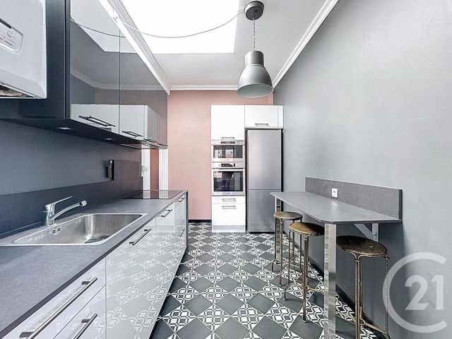 Appartement T2 à vendre - 2 pièces - 54.68 m2 - BORDEAUX - 33 - AQUITAINE - Century 21 Pey Berland