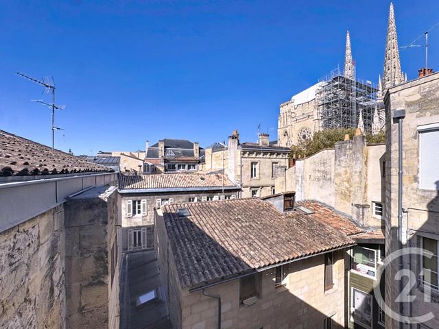 Appartement T2 à vendre - 2 pièces - 54.68 m2 - BORDEAUX - 33 - AQUITAINE - Century 21 Pey Berland