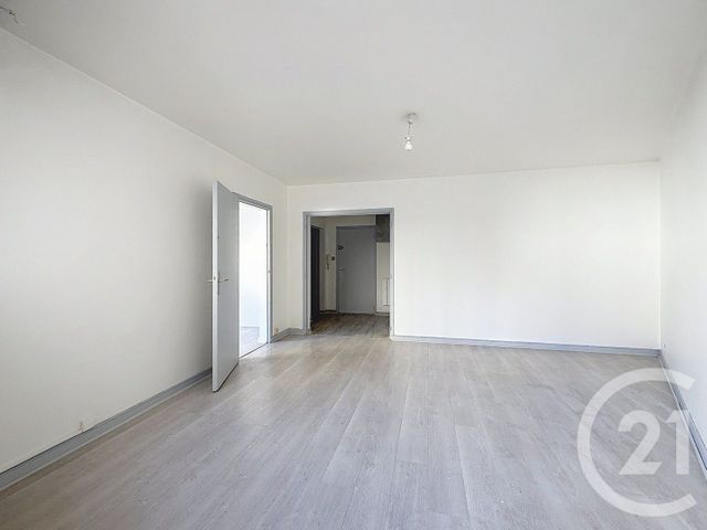 Afficher la photo en grand Appartement F2 à louer - 2 pièces - 44.67 m2 - BORDEAUX - 33 - AQUITAINE - Century 21 Pey Berland
