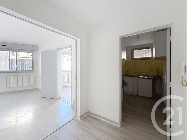 Afficher la photo en grand Appartement F2 à louer - 2 pièces - 44.67 m2 - BORDEAUX - 33 - AQUITAINE - Century 21 Pey Berland