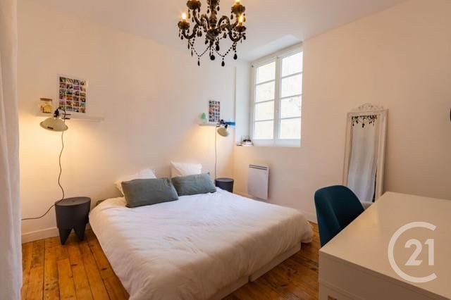 Afficher la photo en grand Appartement F3 à louer - 3 pièces - 58.51 m2 - BORDEAUX - 33 - AQUITAINE - Century 21 Pey Berland