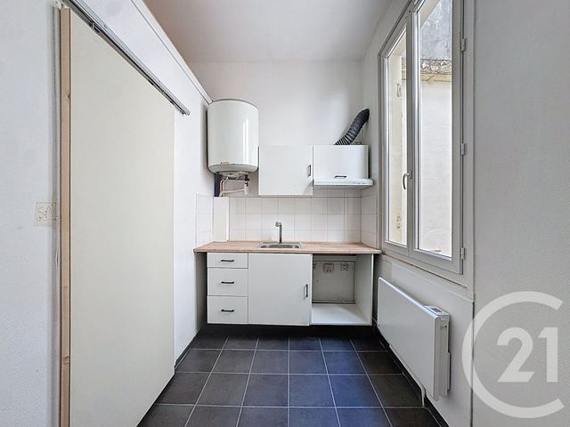 Appartement Studio à vendre - 1 pièce - 26.94 m2 - BORDEAUX - 33 - AQUITAINE - Century 21 Pey Berland