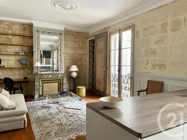 Appartement T2 à louer - 3 pièces - 71.04 m2 - BORDEAUX - 33 - AQUITAINE - Century 21 Pey Berland