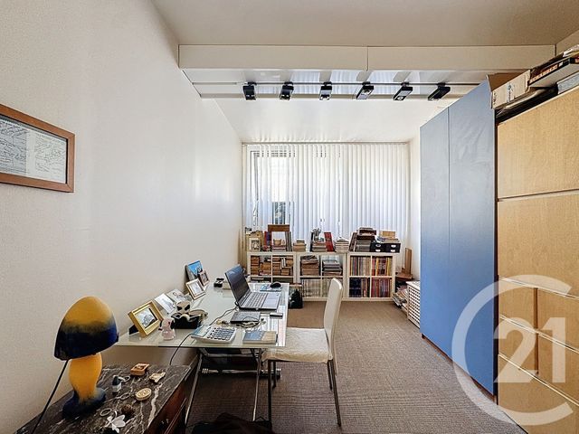 Appartement T5 à vendre - 5 pièces - 125.39 m2 - BORDEAUX - 33 - AQUITAINE - Century 21 Pey Berland