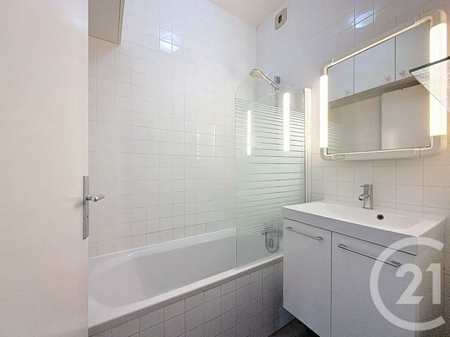 Appartement T2 à vendre - 2 pièces - 59.09 m2 - BORDEAUX - 33 - AQUITAINE - Century 21 Pey Berland