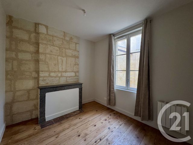 Appartement à louer - 3 pièces - 73.7 m2 - BORDEAUX - 33 - AQUITAINE - Century 21 Pey Berland