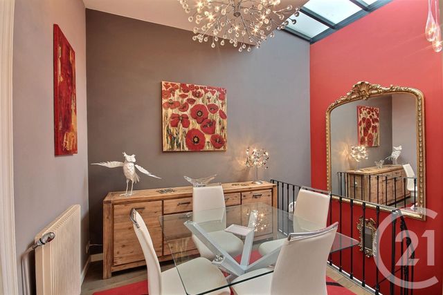 Appartement T3 à vendre - 3 pièces - 75.0 m2 - BORDEAUX - 33 - AQUITAINE - Century 21 Pey Berland